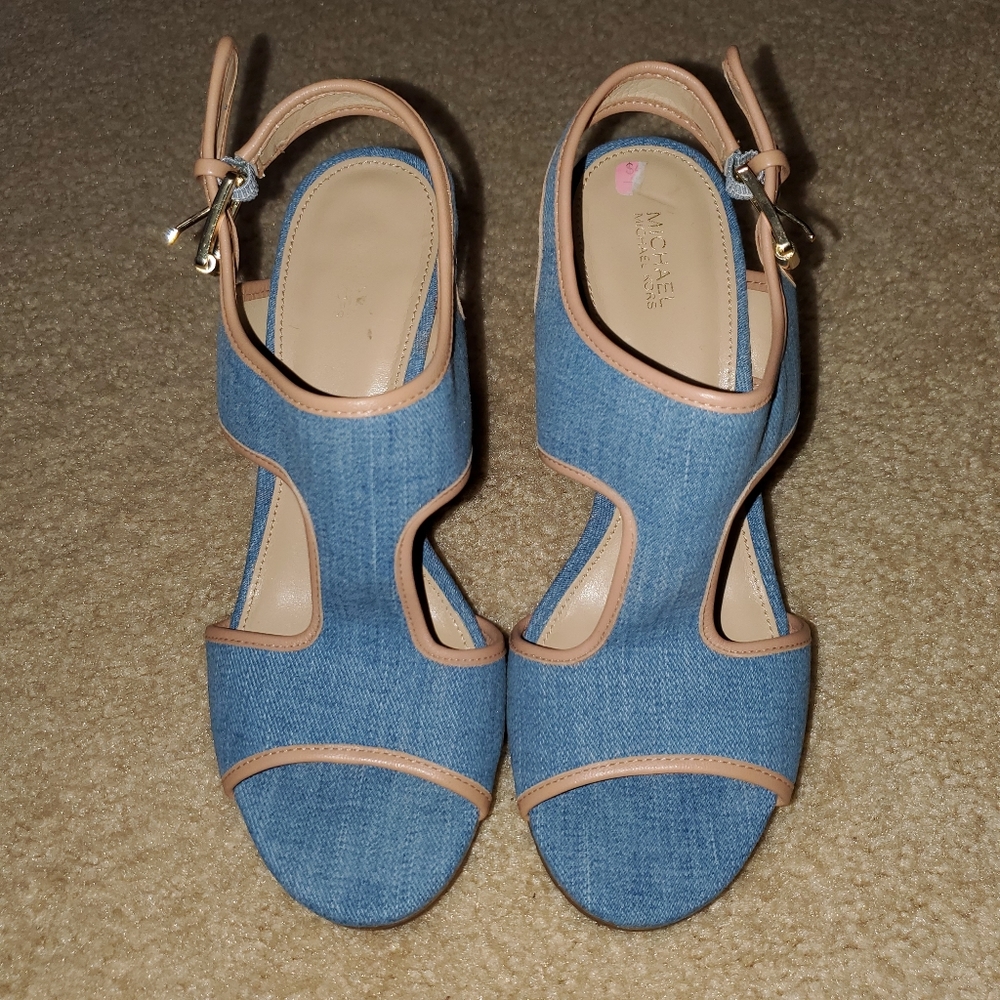 MK Gillian Washed Denim Wedge sz 9